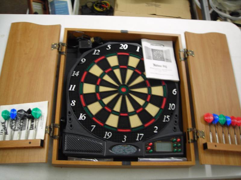 Halex Meteor Pro Electronic Dart Board