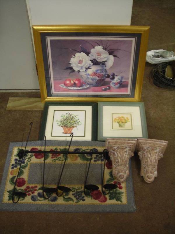 Lot Of Decor-Pictures, Rug, Hanging Wall Decor