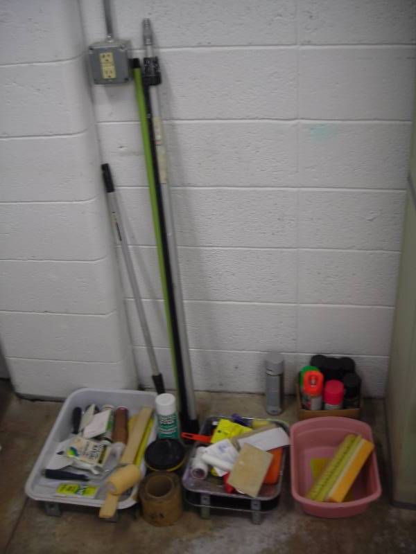 Painting, Wallpaper, Caulking & Related Supplies, Spray Paint
