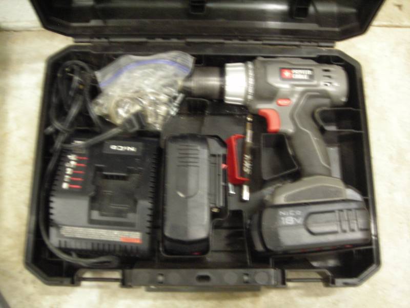 Porter Cable Cordless Drill 18-Volt (Works)
