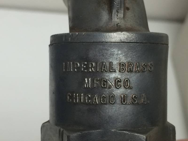 lot 7 image: Brass Valves