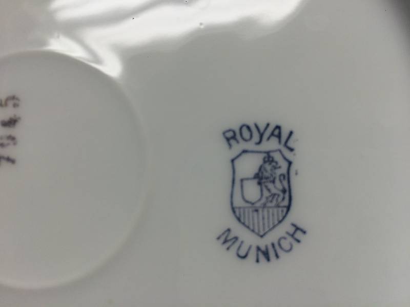 lot 43 image: Marseille Z.S. & CO Bavaria Royal Munich Plate