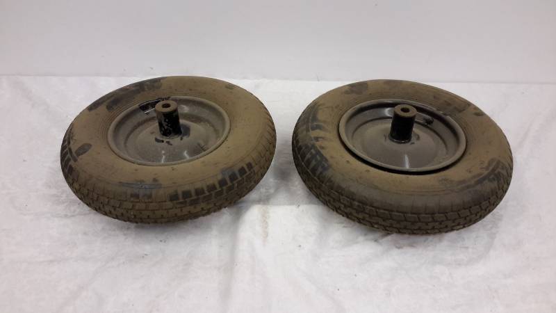 lot 51 image: Tires