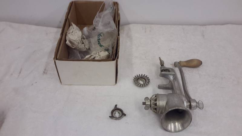 lot 119 image: Hand Grinder