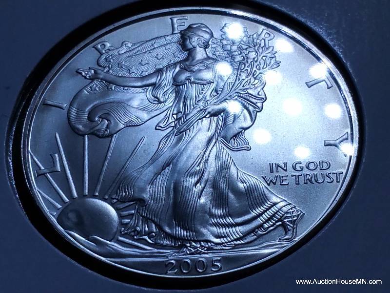 2005 $1 American Silver Eagle .999 Pure Silver