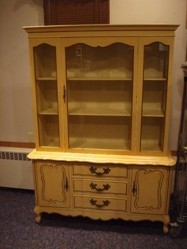 lot 2 image: French Provincial Style Hutch Cabinet