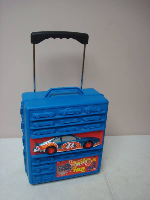 lot 12 image: Rolling Car Case Filled With Some Cards, Different Kinds