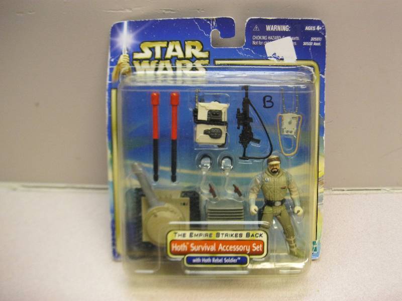 lot 18 image: Star Wars Hoth Set