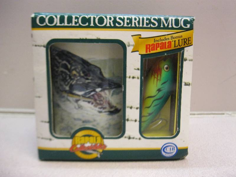 lot 71 image: Rapala Fishing Lure And Coffee Mug Set