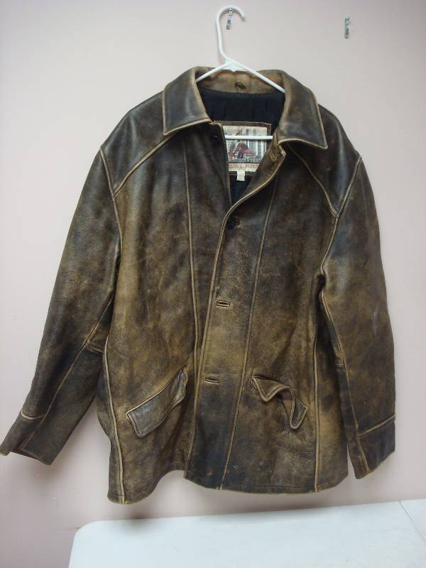 lot 91 image: Urban Cowboy Leather Jacket Coat, Size XL, Used, Shows Wear