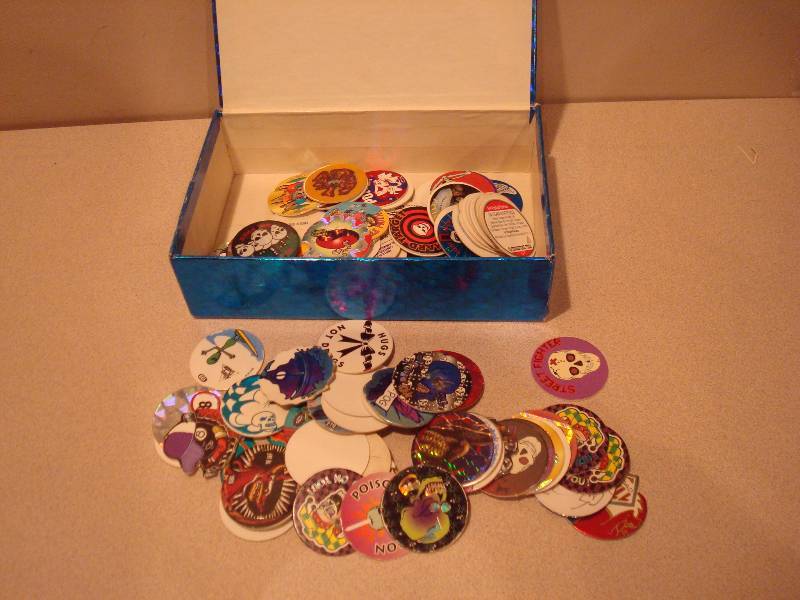 lot 98 image: Box With Pog Cards