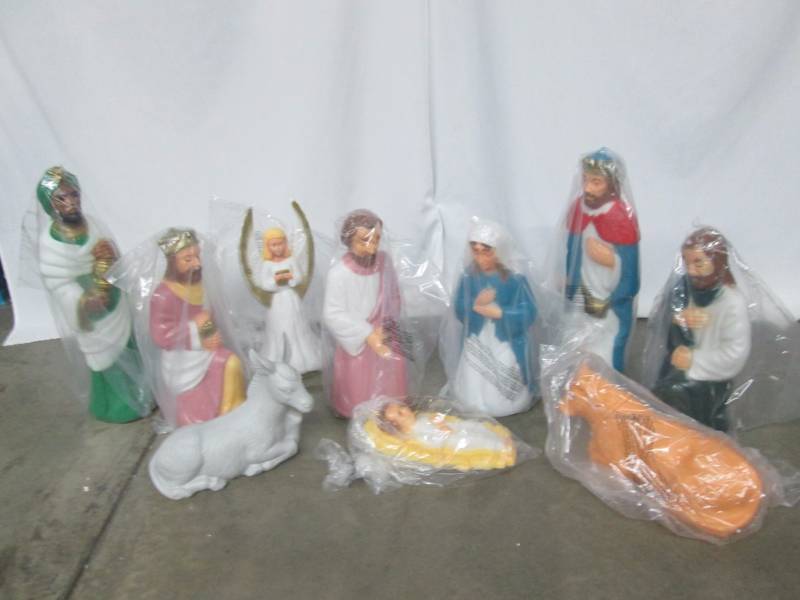 Holidays 22 Nativity 10-pc. Set
