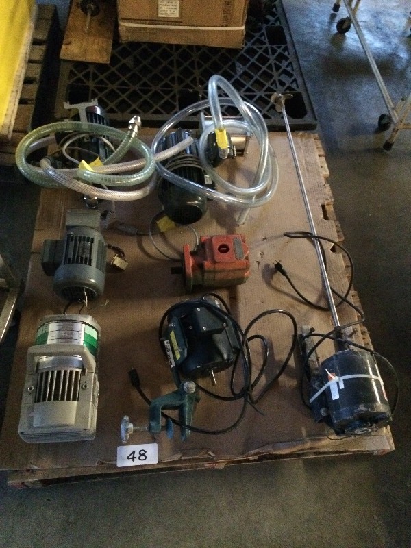 lot 48 image: Pallet lot of misc.