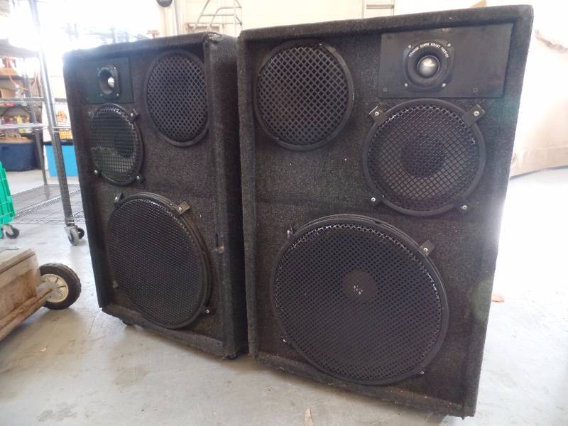 Sound Equipment - Loudspeakers, Band Monitors
