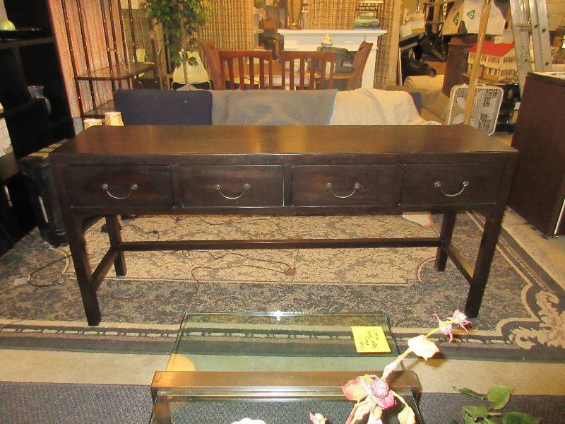 lot 1 image: Pottery Barn Long Console Table