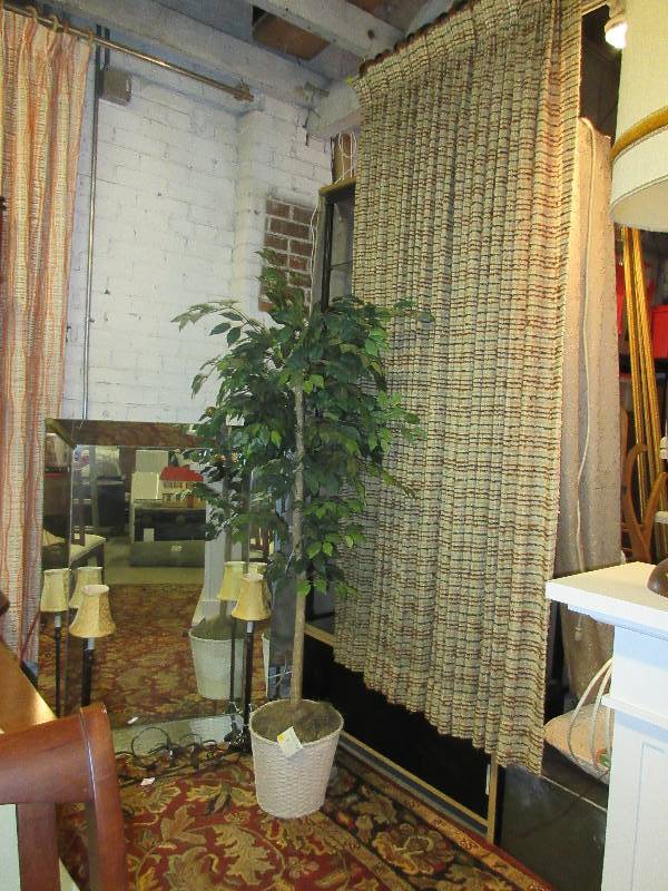 lot 8 image: Large Wall Mirror, Faux Tree & 2 Tall Lamps