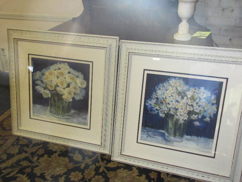 lot 18 image: 2 White Flowers Print Pictures Framed