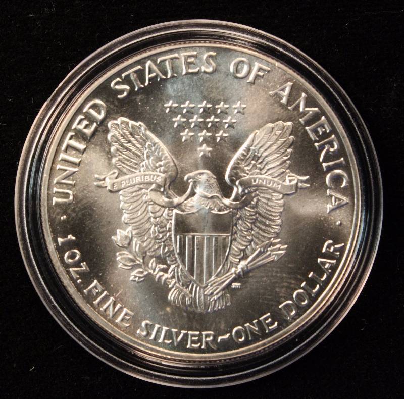 1987 AMERICAN SILVER EAGLE 1 TROY OZ. .999 FINE SILVER DOLLAR IN AIRTITE CAPSULE