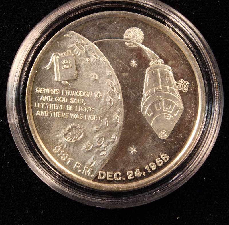 VINTAGE APOLLO VIII 1 TROY OZ. .999 FINE SILVER DEC 21-27 1968 IN AIRTITE HOLDER