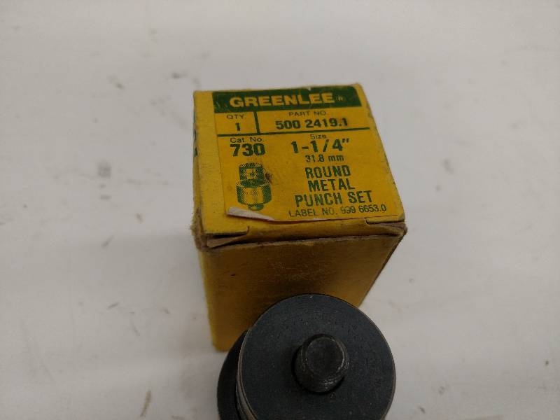 Greenlee Round Radio Chassis Punch ...