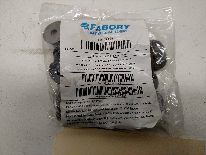 100 pk. No. 8 Fender Washers...