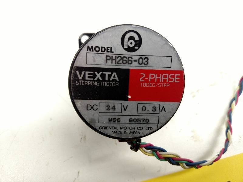 lot 128 image: OM PH266-03 Vexta Step Motor...