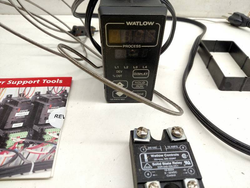 lot 166 image: Watlow 982C-10CC-CARG Controller wi...
