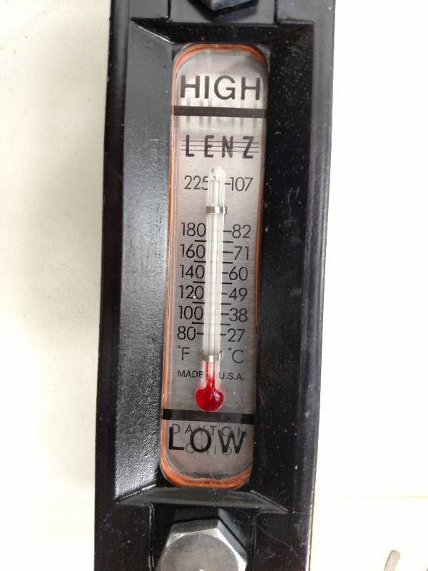 lot 189 image: Lenz 5 Fluid Level Sight Gauge wit...