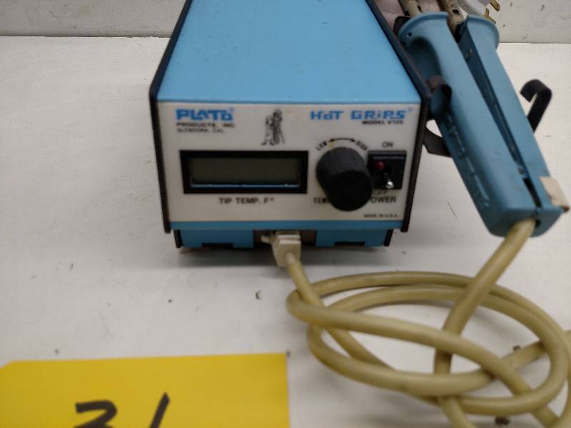 lot 31 image: Plato Model V-125 Hot Grips Desolde...