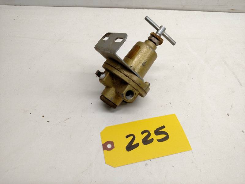 lot 225 image: Gas Valve...