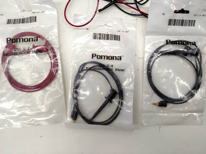 lot 270 image: Asstd Probes & Leads...