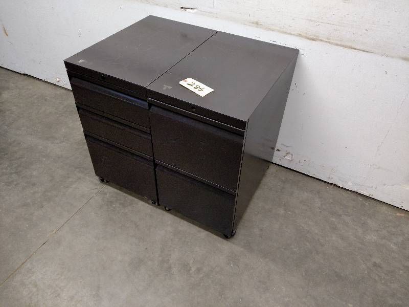 lot 285 image: (2) Knoll Rolling File Cabinets...
