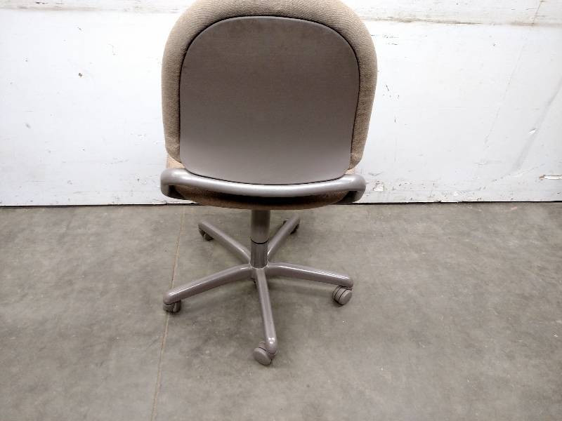 lot 294 image: All Steel Office Task Chair...
