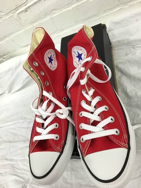 Converse Unisex Chuck Taylor All Star Canvas High-Top retail $70 Size 8 Men