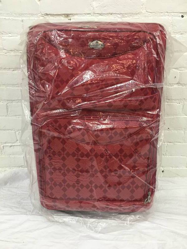 American Flyer Argyle 5-pc. Luggage Set - Red retail $150