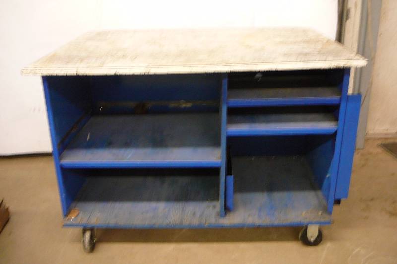 Work Bench With Casters & Under Storage 48 W x 33 12 Deep x 33 Height