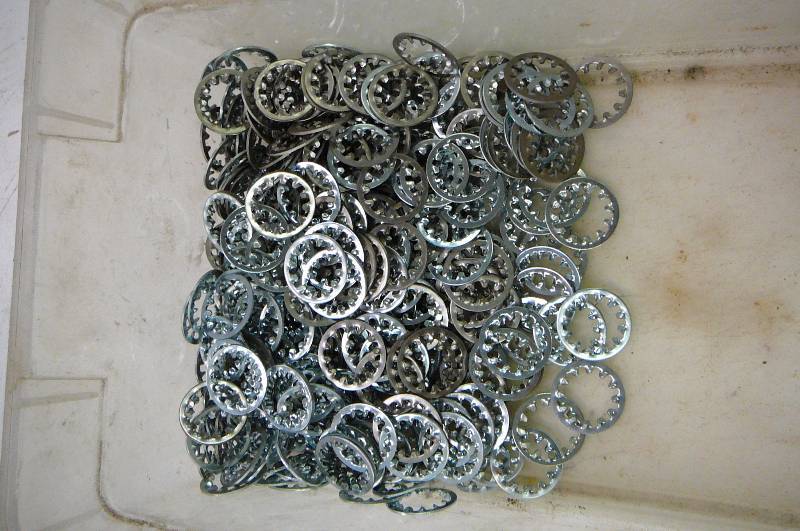 Lock washers 58 internal