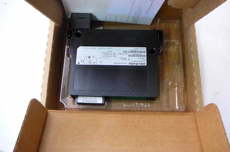 A-B 1756 - 1A32 Controll logix 32 Poi Factory Sealed