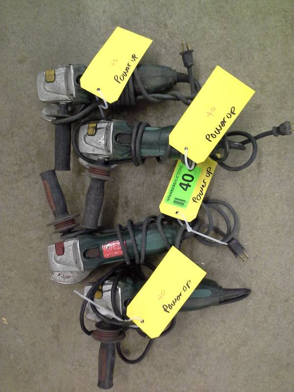 lot 40 image: Set of 4 Metaboo Angle Grinders