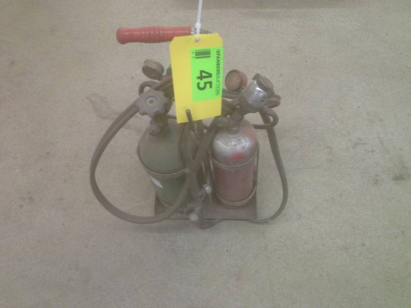 lot 45 image: Uniweld Siameze Welder Tanks