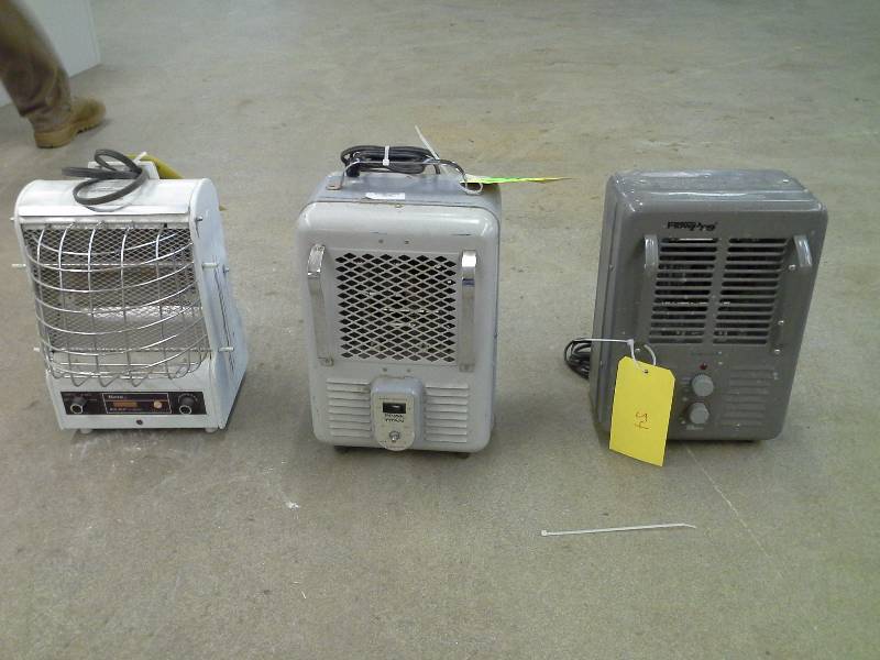 lot 54 image: Heater Lot (3)