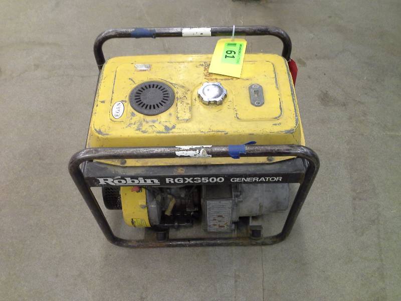 lot 61 image: Robin RGX3500 Generator