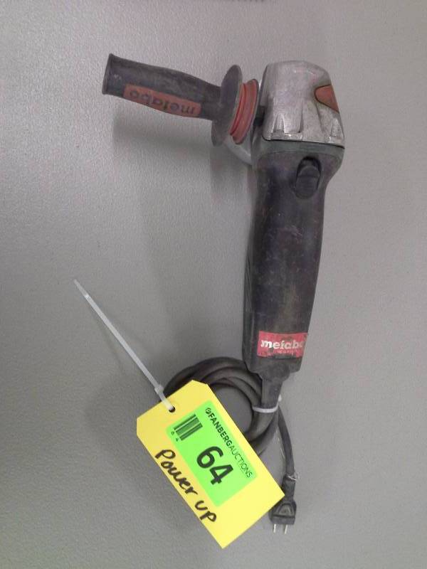 lot 64 image: Metabo Grinder