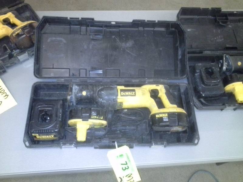 lot 73 image: (3) DeWalt DC385 Variable Speed Reciprocating Saws
