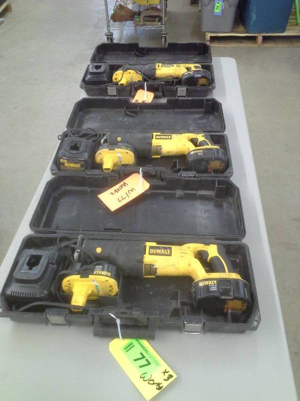lot 77 image: (3) DeWalt DC385 Variable Speed Reciprocating Saws