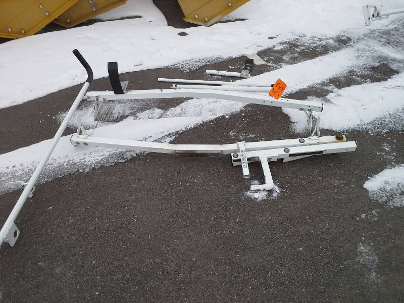 lot 5B image: Misc. Vehicle Ladder Racking