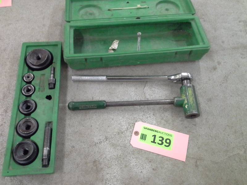 lot 139 image: Greenlee Ratchet Knockout Punch Driver