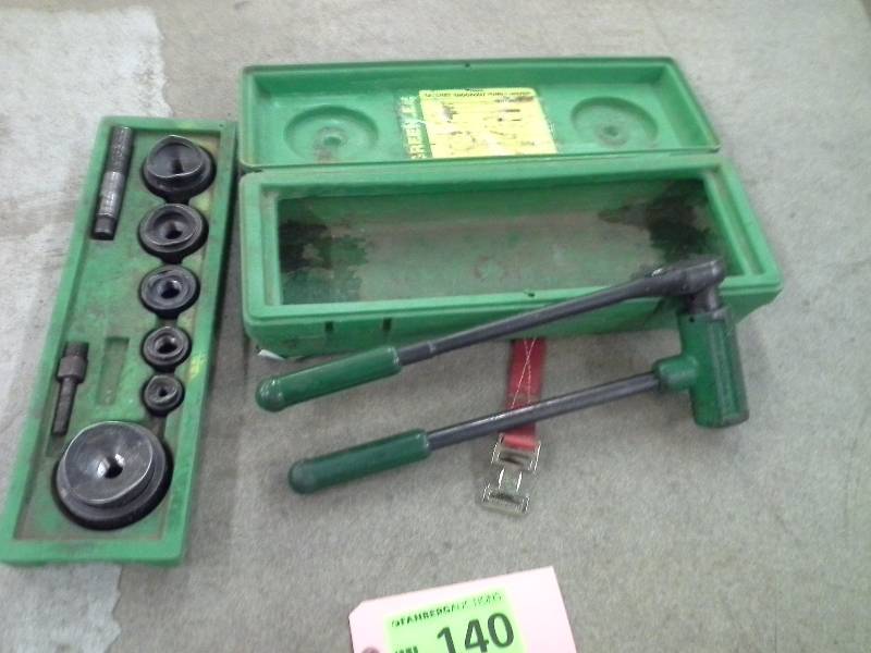lot 140 image: Greenlee Ratchet 1804 Knockout Punch Driver