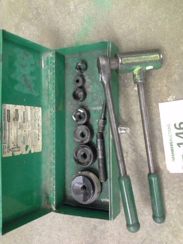 lot 146 image: Greenlee Ratchet 1804 Knockout Punch Driver