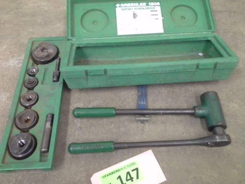 lot 147 image: Greenlee Ratchet 1806 Knockout Punch Driver